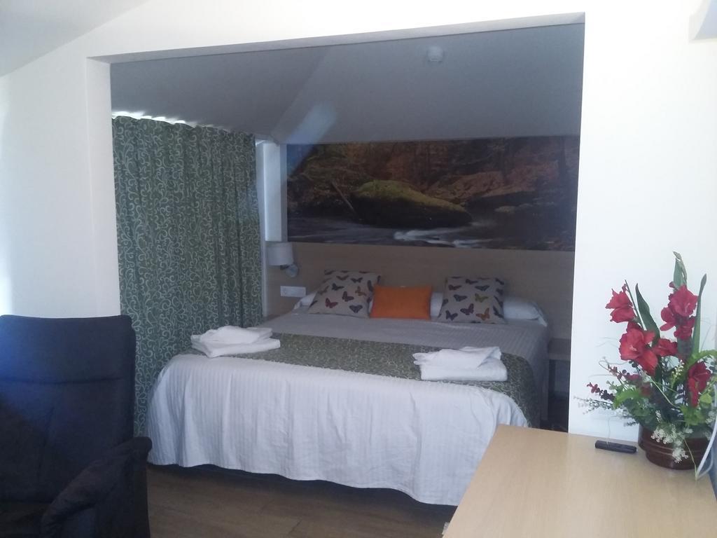 Hostal Rural San Andres Torres del Rio Luaran gambar